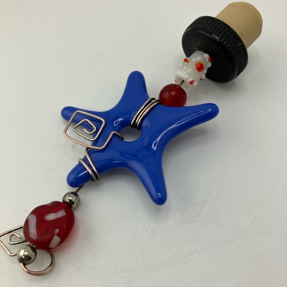 Hand Crafted Fused Glass Blue Star Wine/Olive Oil Bottle Stopper - Picture 6 of 6